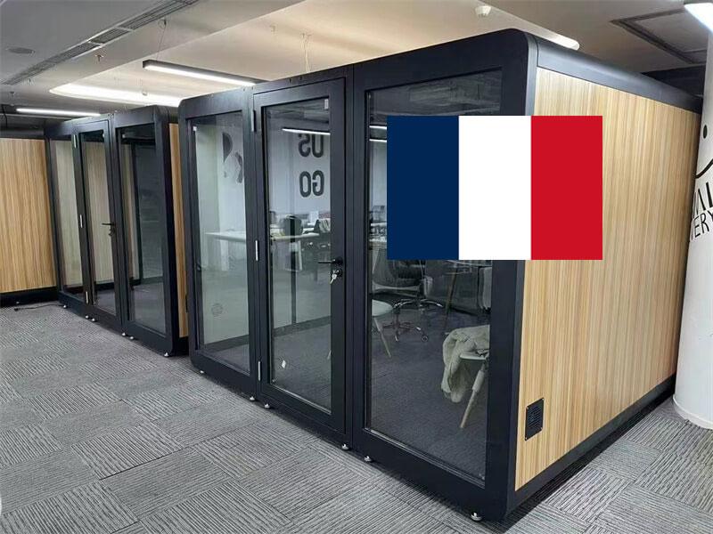 Soundproof Phone Booth of excellent quality in French